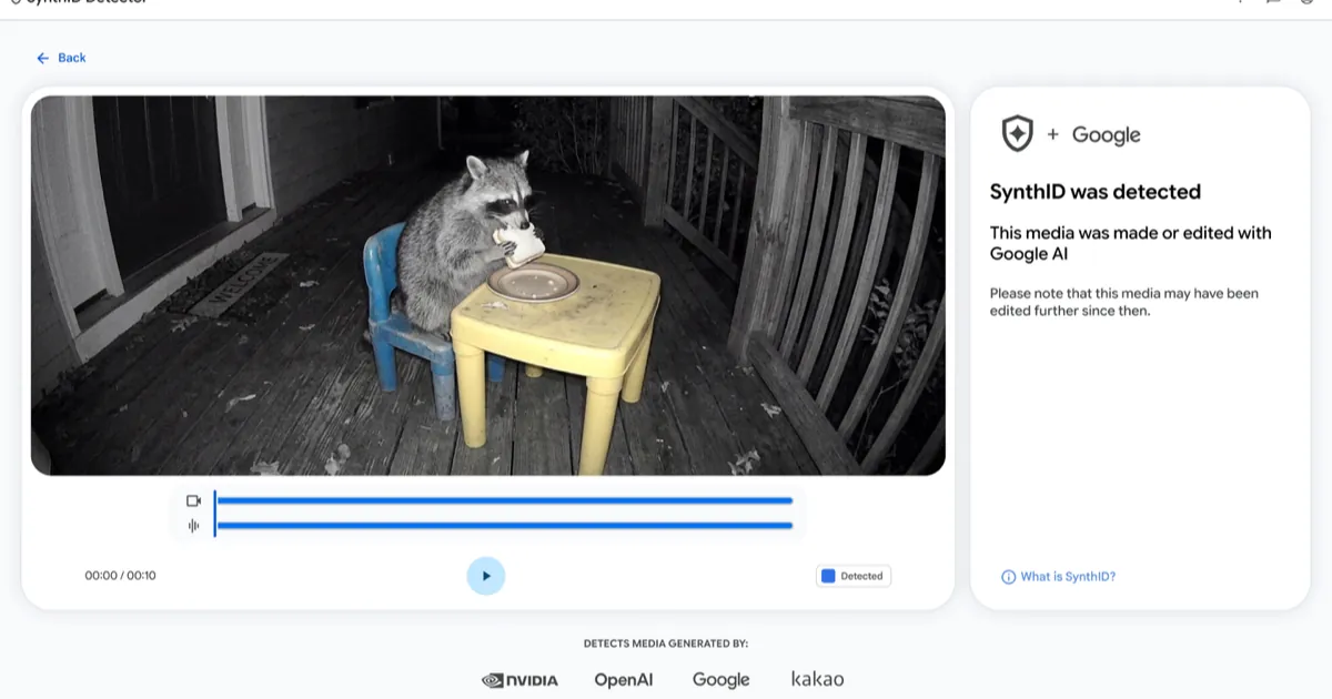 Pantalla de SynthID Detector con un video de un mapache, el resultado SynthID was detected y logos de socios abajo